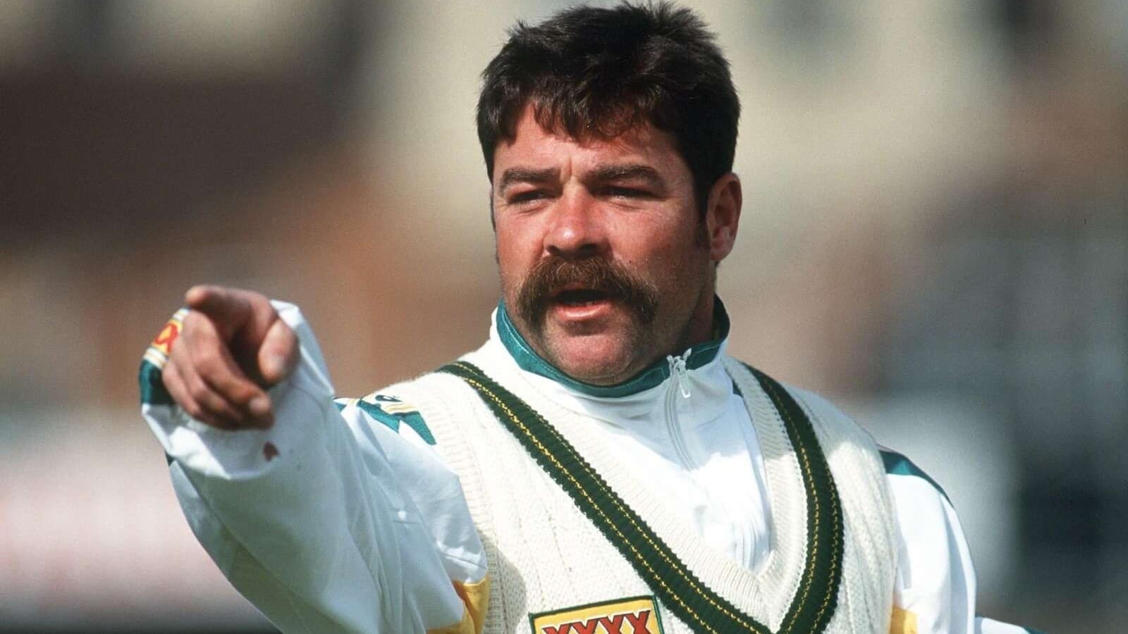 One flight, 52 beers: An eye-witness account of Boon’s ’89 Ashes effort