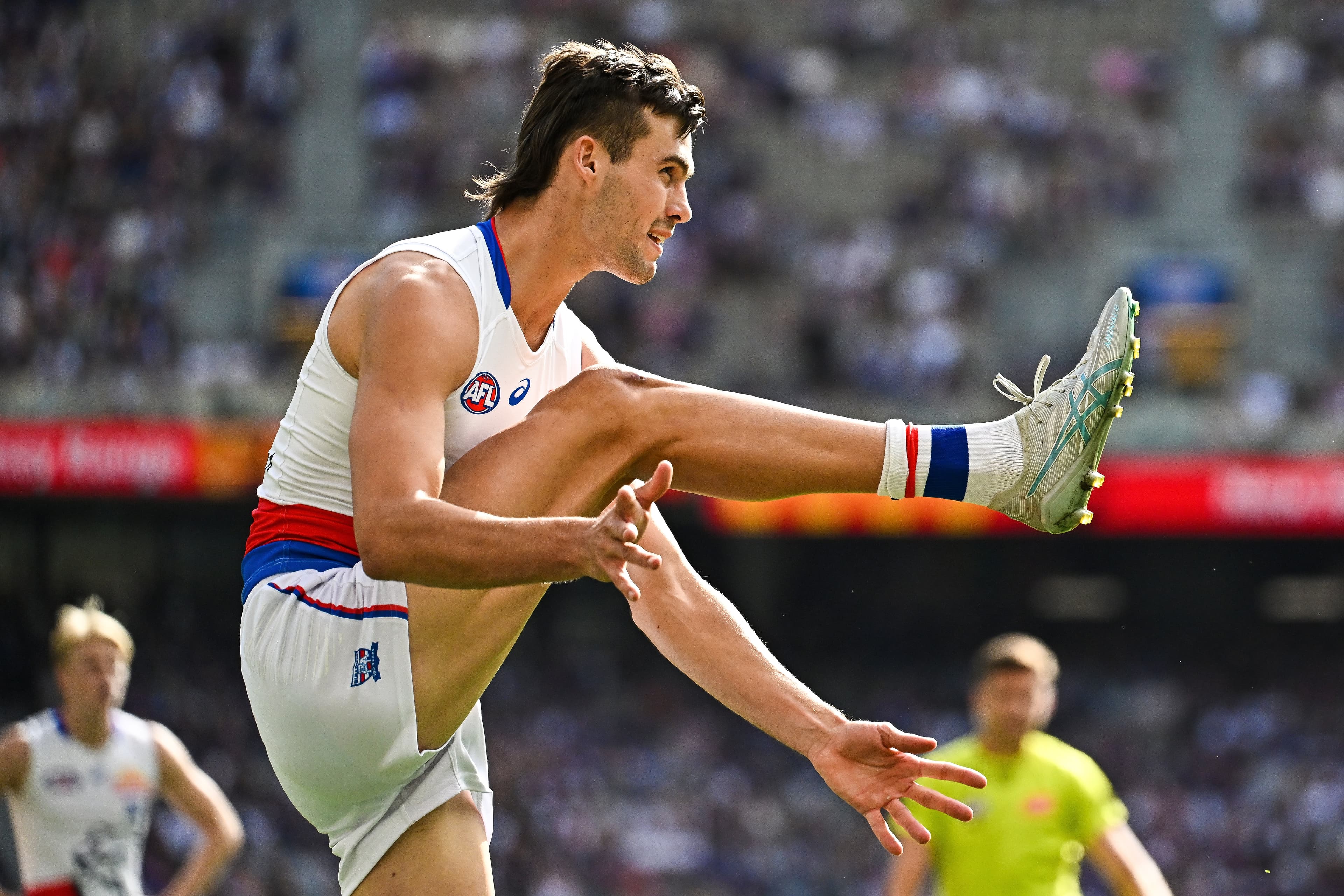 “Mind-blowing”: Cornes’ massive statement on emerging star