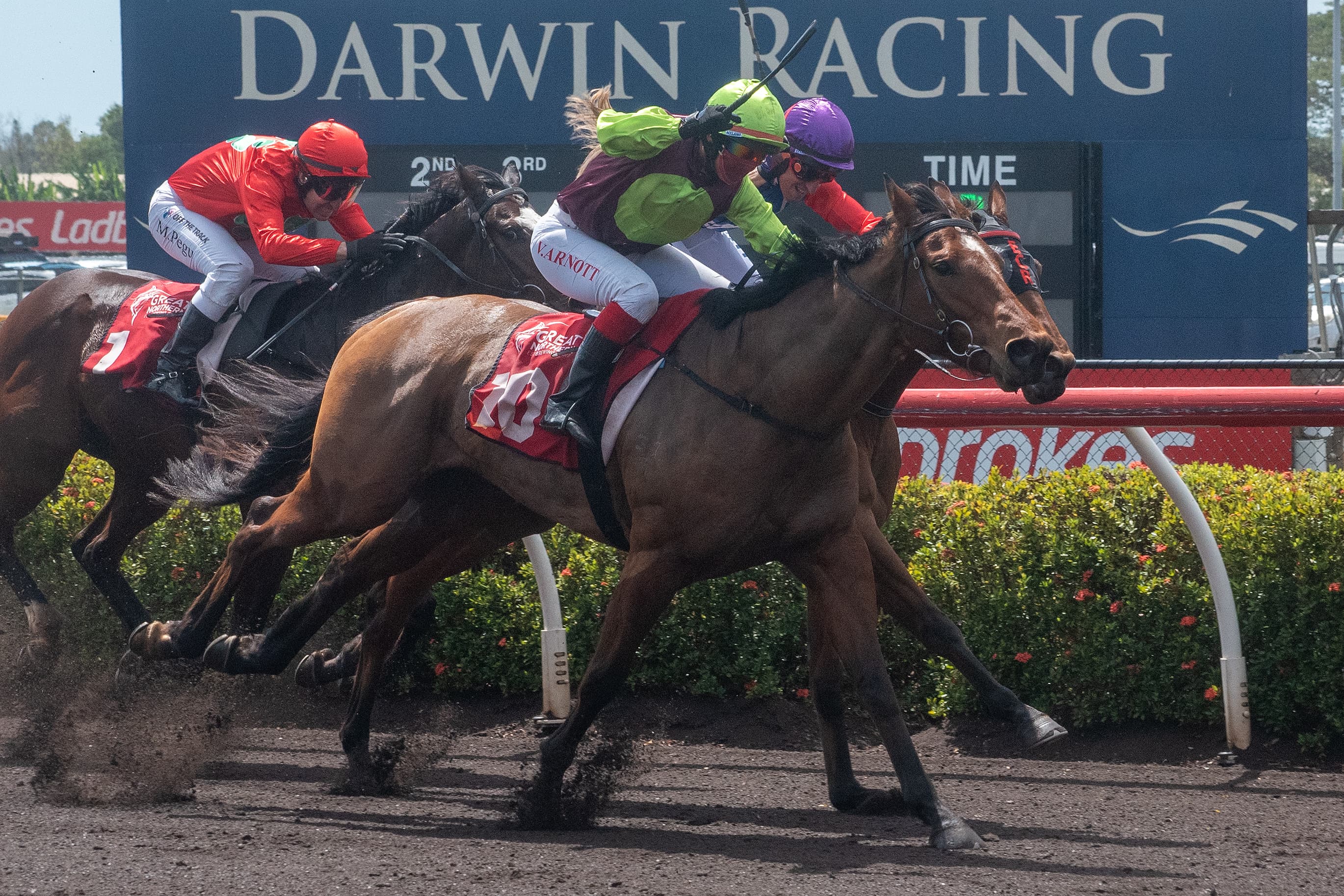 Andrew O’Toole’s Friday best at Darwin (26/09)