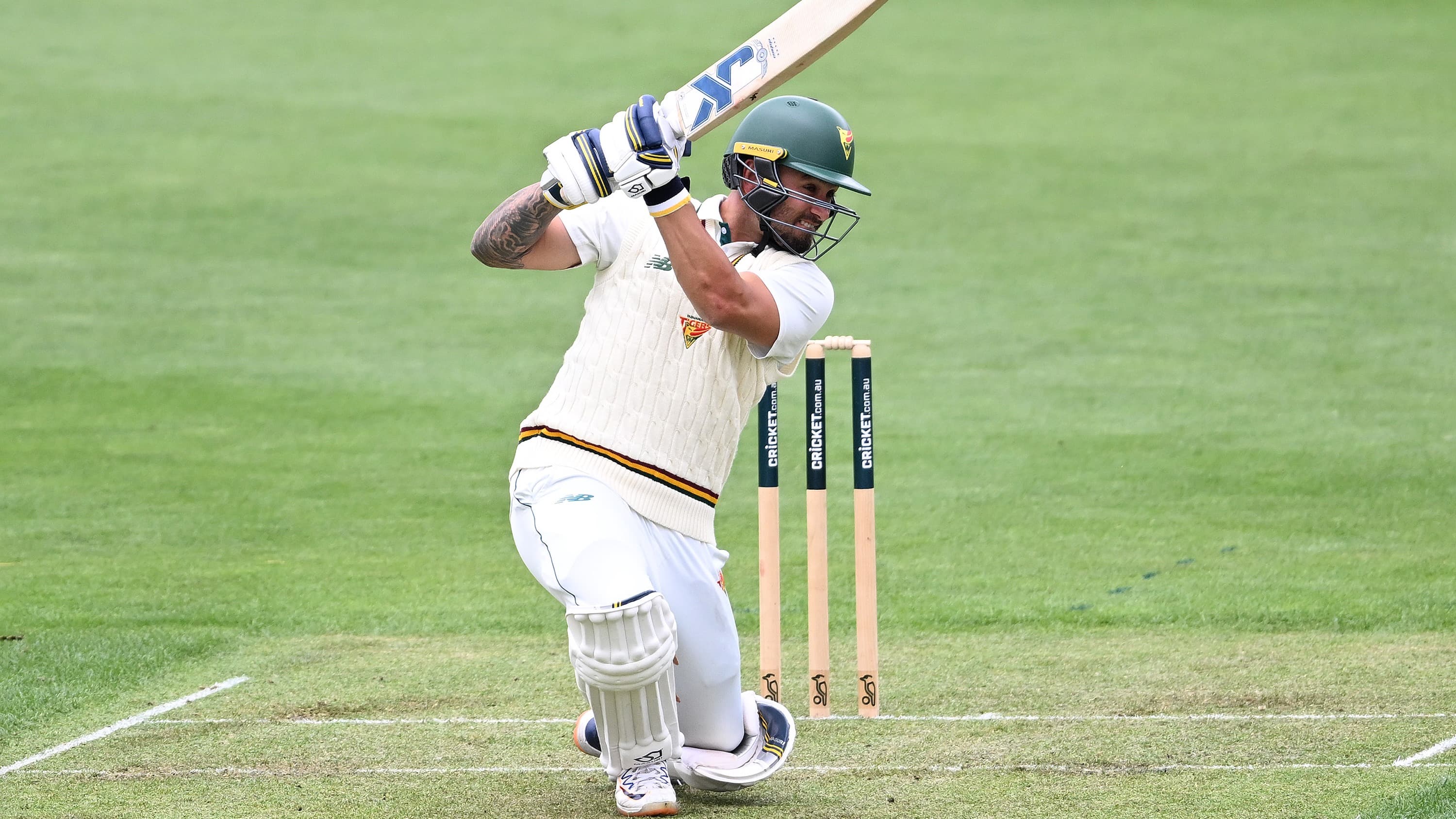 Potential Aussie debutant invites Barmy Army sledging