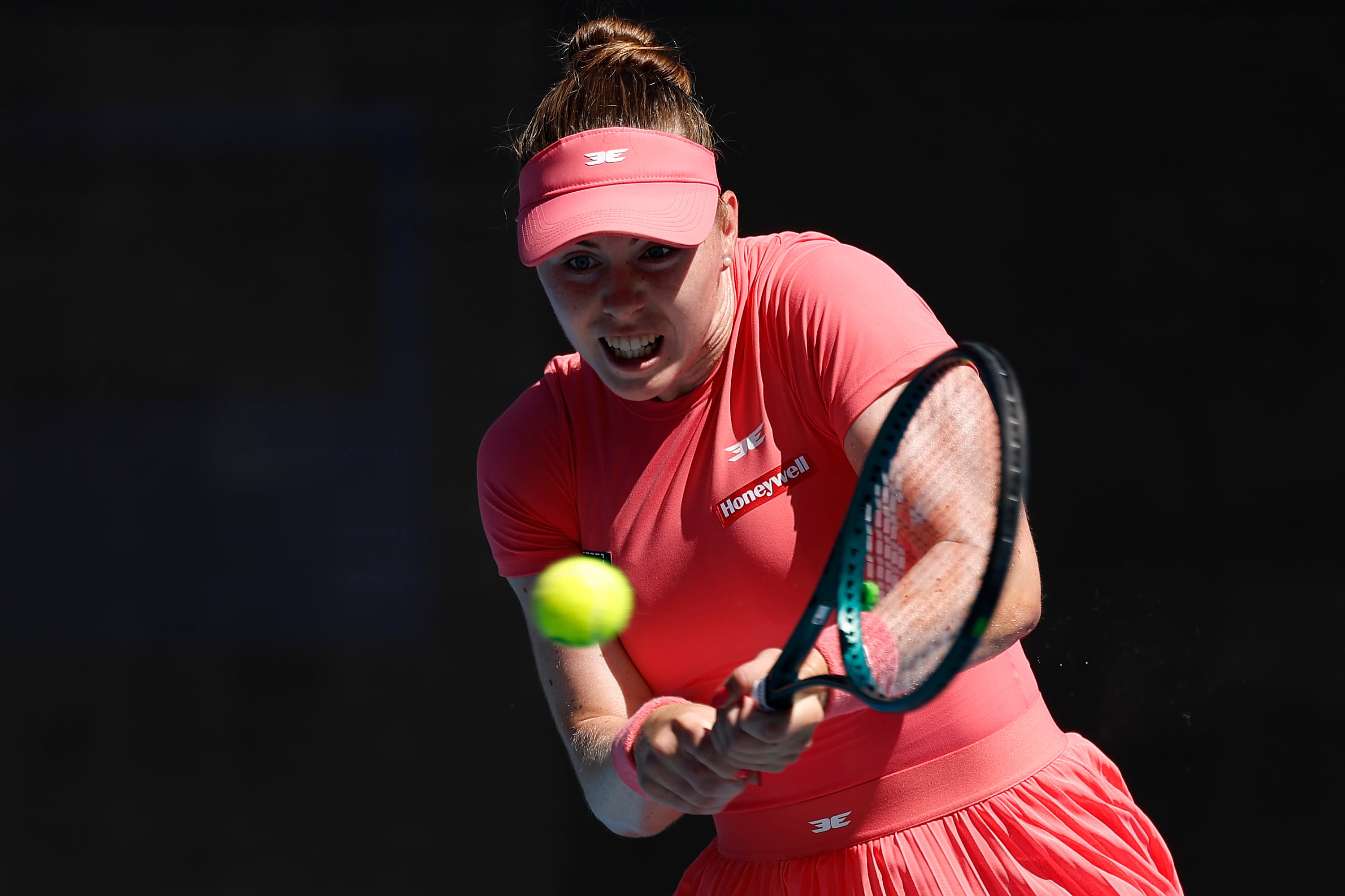 AO LIVE: Is Aussie Wildcard on the verge of an upset?