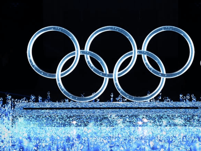 "Militia that kills": Fury over ICE agents at Superbowl, Olympics