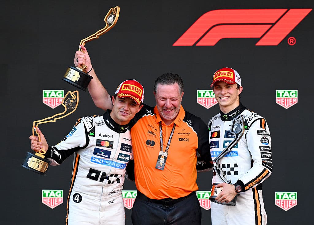 F1 driver slams "unacceptable" notion of Piastri team orders